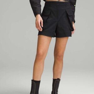 Lululemon Relaxed-Fit Super-High-Rise Cargo Short 4" - Size 12
